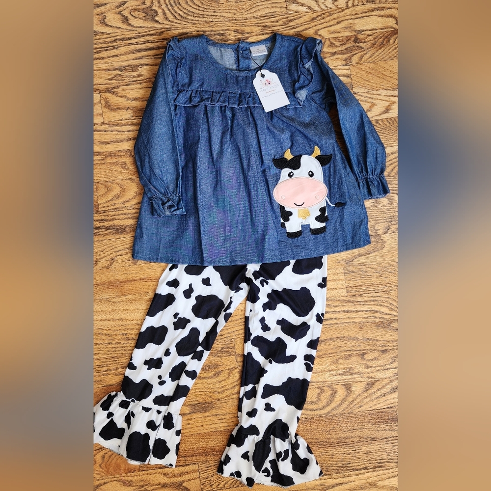 Girls 2 piece Cow Outfit